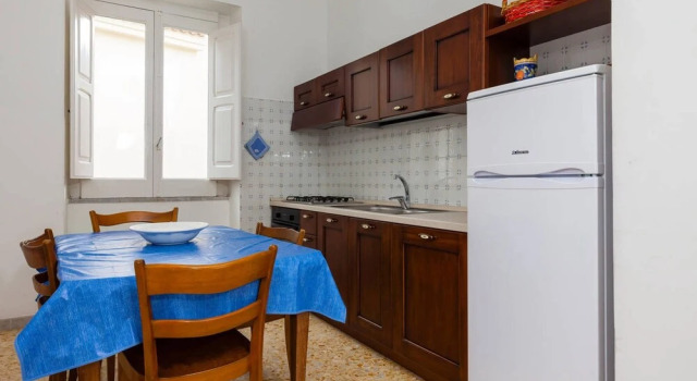 Apartment With in Ceraso With Wonderful Mountain View Enc, Prenota Appartamento Ceraso Cilento
