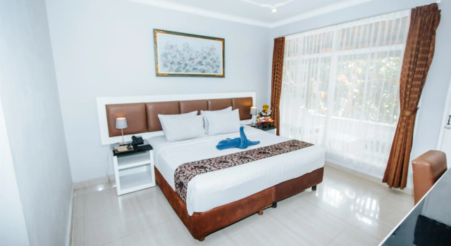 Двухместный номер Superior с балконом и с красивым видом из окна The Taman Ayu Seminyak 10 Minute walking to the BEACH
