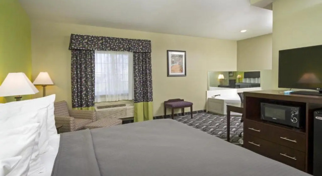 Люкс Best Western Mt. Vernon Inn