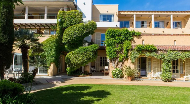 Hôtel La Caravelle, Забронировать Отель Кальви Balagne