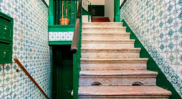 1898 Home & Suites