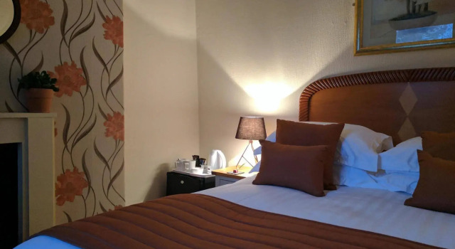 The Broadwater Guest House, Rezervați Pensiune Pensiuni în Lancashire, Pensiune