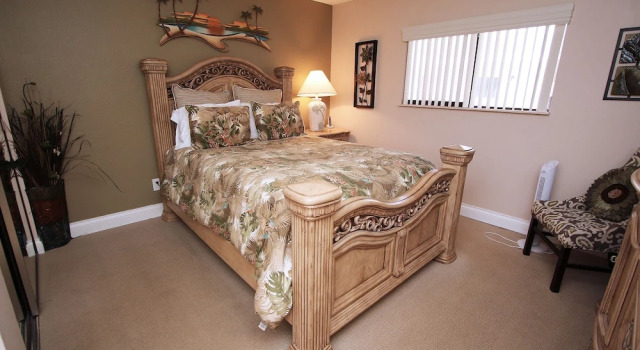 Beach Palms 402