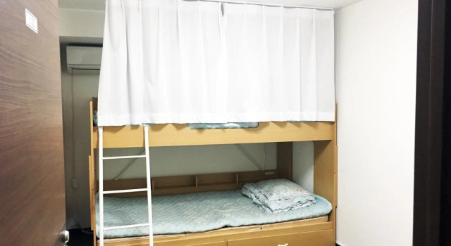 Guest House MaeHwa, Забронировать Гостевой дом Гостевые дома Осаки, рядом с Торговая улица Сэнничимэ Догуясудзи, Гостевой дом