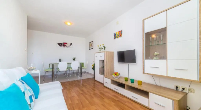Villa Prelesnik, Rezerwuj Willa Hotele w Split-Dalmatia County z parkingiem, Parking