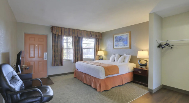 Budget Inn - St. Petersburg, Buchen Sie Gasthaus Mini-Hotels in Pinellas County, Gasthaus