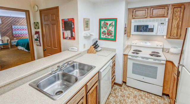 Aspen Creek 119 - Two Bedroom Condo, Prenota Hotel Hotel a Mammoth con piscina, Piscina
