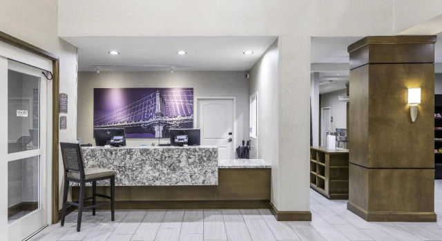 Staybridge Suites Montgomery - Downtown by IHG, Rezervați Hotel Montgomery Alabama