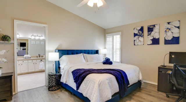Palm Desert Oasis w/ Hot Tub < 1 Mi to Golf!, Buchen Sie Ferienhaus Palm Desert Coachella Valley