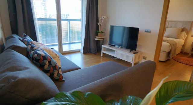 Fira Gran Via - Barcelona4Seasons, Забронировать Отель Оспиталет-де-Льобрегат Барселона, рядом с Горналь