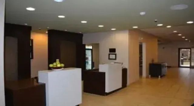 丽笙亨茨维尔机场酒店(Radisson Hotel Huntsville Airport), Boek Hotel Madison Alabama