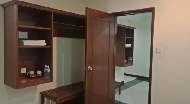 The Upper Deck Hotel, Boek Hotel Goedkope hotels in Borneo