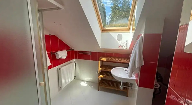 Апартаменты Lomnice Hotel & Restaurant