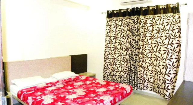 Двухместный номер Deluxe Hotel Shradha Saburi Palace
