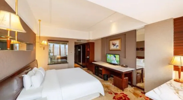 Номер Superior Guangzhou H.j. Grand Hotel