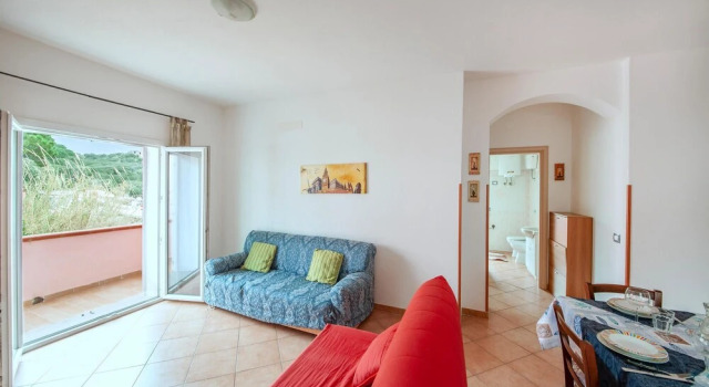 Nice Apartment in La Maddalena With 1 Bedrooms