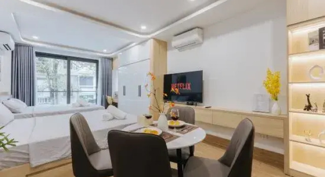 Люкс Wisteria Luxury Apartment Hanoi
