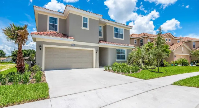 Solterra - 5212 Oakbourne Avenue