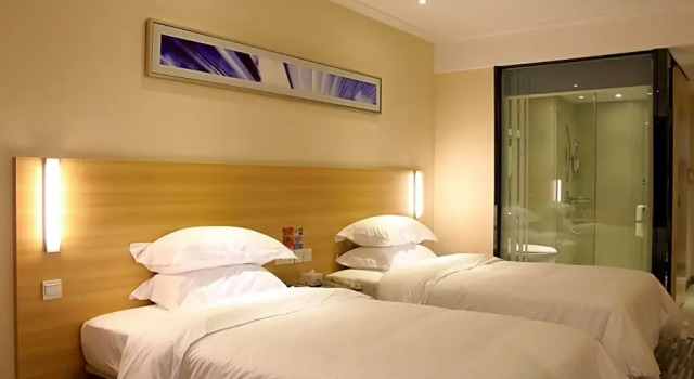 Номер Business City Comfort Inn Huizhou Shuikou Huxi Avenue