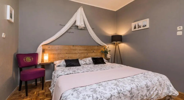 Апартаменты Alaburic rooms & apartment