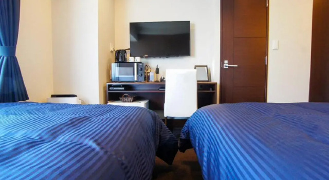 Двухместный номер HOTEL LiVEMAX Yokohama Motomachi Ekimae