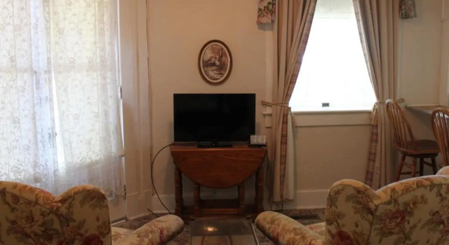 Полулюкс The Hotel Limpia