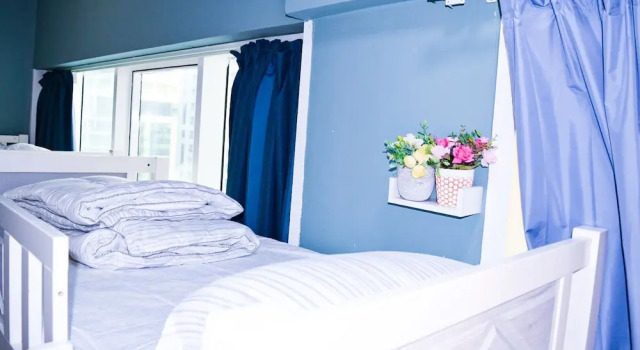 Hawana Hostel, Забронировать Хостел Хостелы Эмирата Дубая, рядом с Jumeirah Palm Tram Station, Хостел