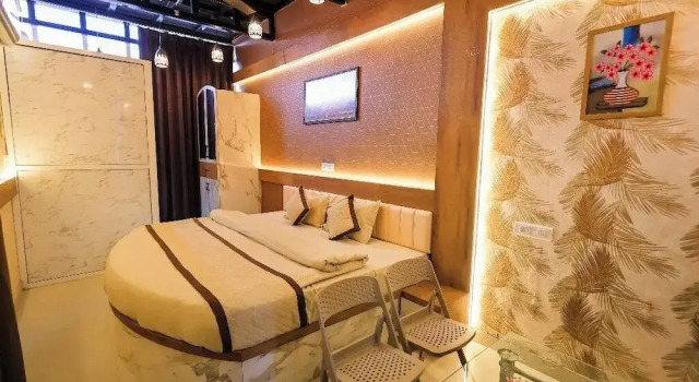 Номер Standard Hotel Vrajraj Palace