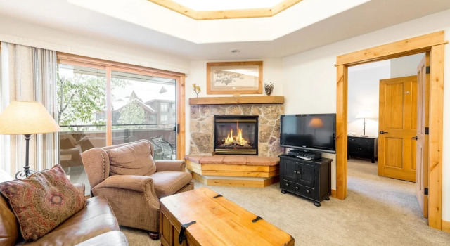 2740 Eagle Ridge Drive Condo - 2 Br condo by RedAwning