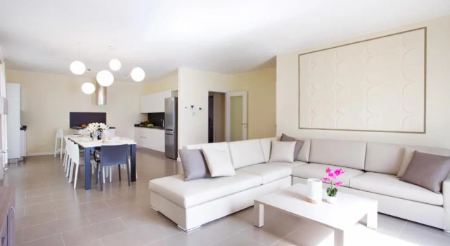 Residence Sala Comacina apartment no 2, Book Apartment Hotels in Como with a Pool, Swimming Pool