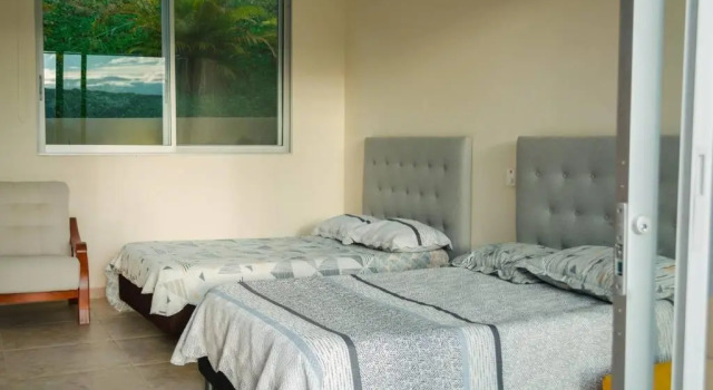 Espectacular Casa De Campo Estilo Moderno Abierto, Book Hotel Hotels in Anapoima with Parking, Parking