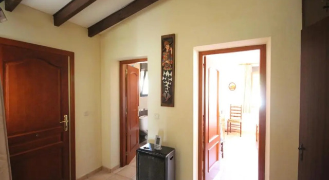 Villa Emp 0914