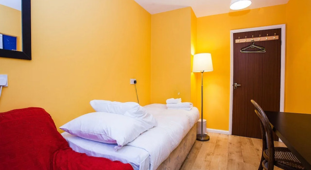 Gorgeous Spacious 3 Bed Apartment in Clapham