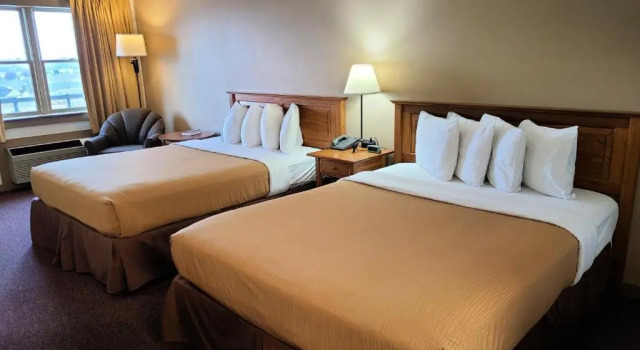 Четырёхместный номер Standard Berlin Heritage Inn