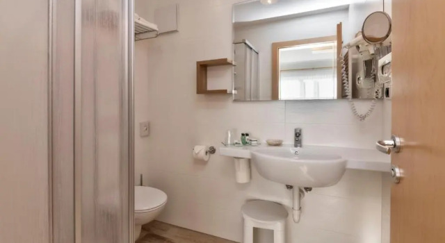 Двухместный номер Standard с балконом Hotel Sun