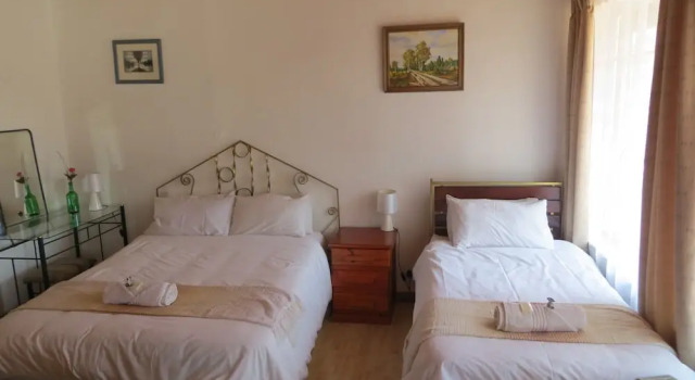 Двухместный семейный номер Standard The Swiss Guesthouse