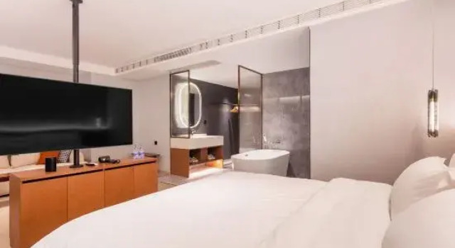 Люкс Comfort Star City International Hotel