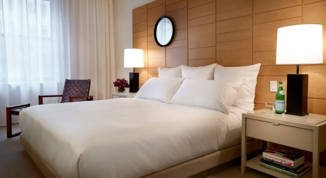 Номер Luxury 21c Museum Hotel Cincinnati