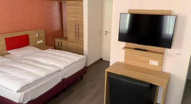 Трёхместный номер Standard Hotel Well Garni