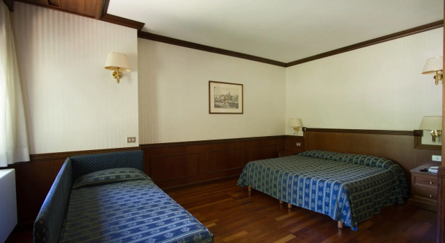 Hotel Corona