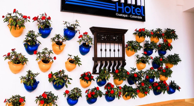 Hotel Santorini, Prenota Hotel Hotel a Antioquia con parcheggio, Parcheggio