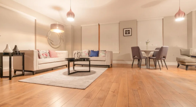 Grand Canal Dock by 5STARSTAY, Забронировать Отель Отели Дублина 4 звезды, рядом с Стадион для собачьих бегов Шелбурн-парк, 4*