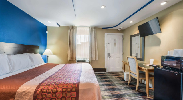 Двухместный номер Deluxe with Jetted Tub Knights Inn Trevose