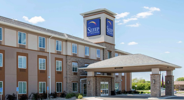 Sleep Inn & Suites Marshall - University Area, Varaa Hotelli Hotellit Minnesota pysäköinnillä, Pysäköinti