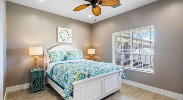 Bermuda Bungalows, Buchen Sie Hotel SPA-Hotels in Palm Beach County, SPA