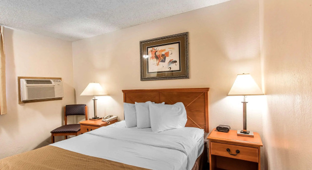 Brentwood Inn Clinton, Reserva ahora Hotel Hoteles en Clinton con desayuno, Desayunos