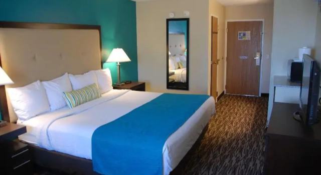 Номер Executive Best Western Baraboo Inn