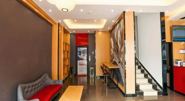 Thank Inn Hotel Guangdong Zhuhai Jiwan Hongqi Central Sqaure