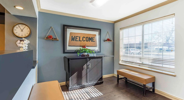Extended Stay America - Chicago - Naperville - East, Varaa Hotelli Naperville Chicago