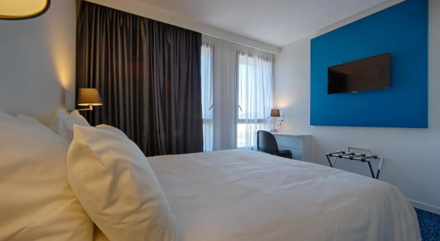 Le NexHotel, Rezervovat Hotel Hotely v Hautes-Pyrénées s parkováním, Parkování